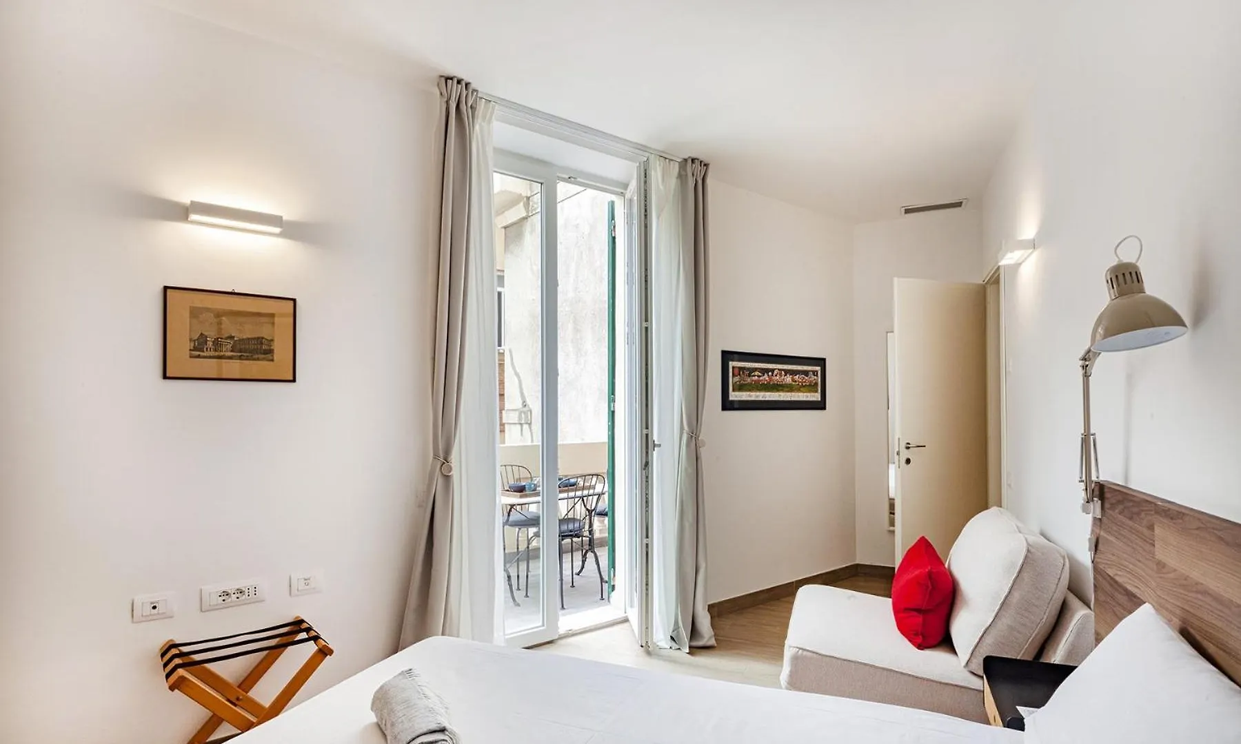 Brignole De Ferrari Refined Home By Wonderful Italy 제노바 아파트