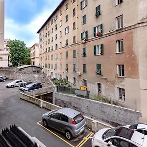 Dolce Casa Di Sve Vicino La Stazione Appartement